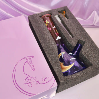 Moon Bong (Pre-Order) – CLOUDS